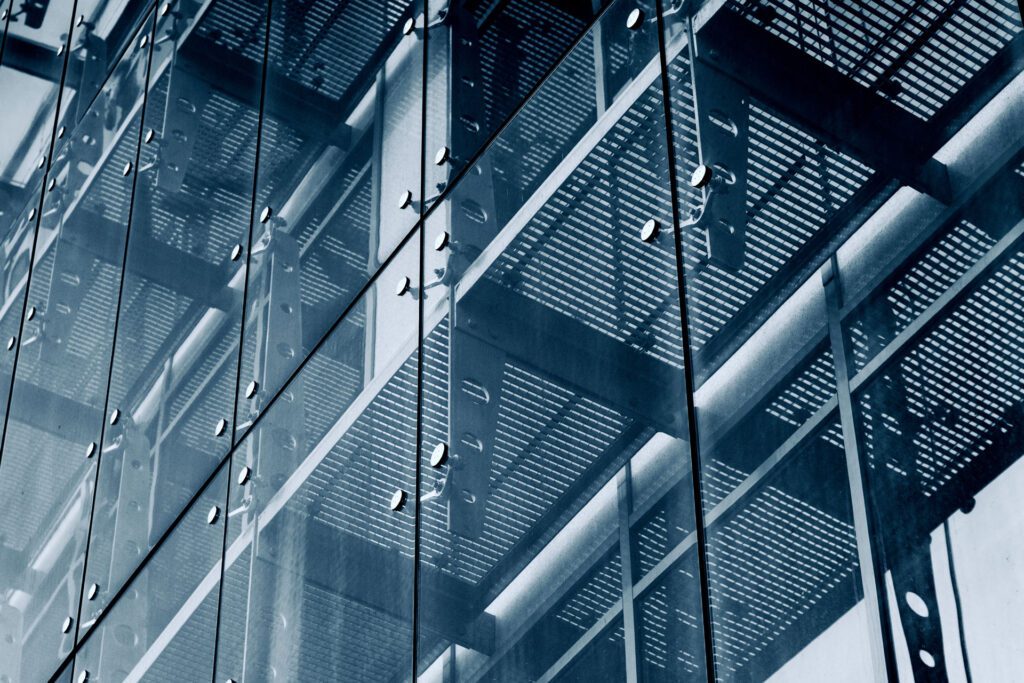 Glass curtain walls